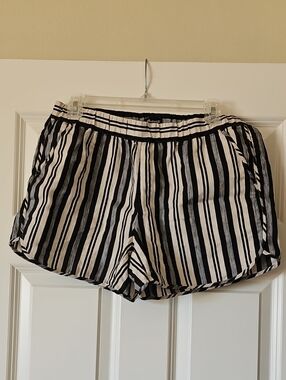 Madewell Black & White Vertical Stripe Athletic Shorts